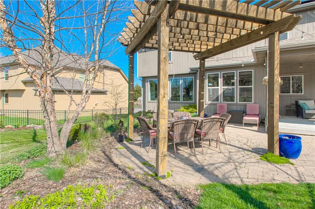 25211 W 98th Street — photo 50