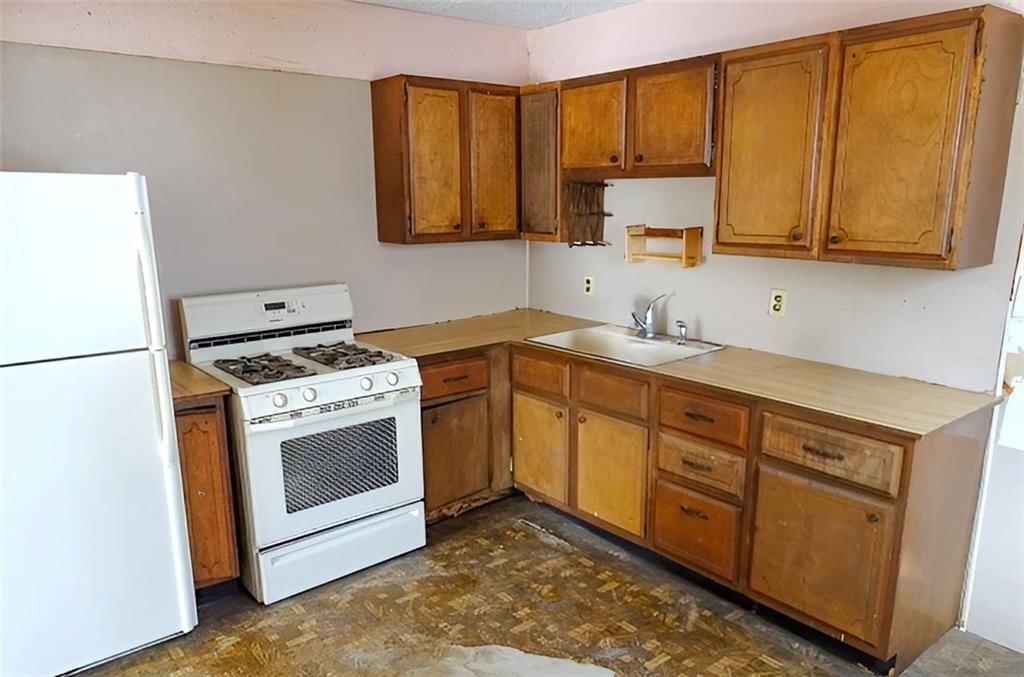 3150 Longwood Avenue — photo 11