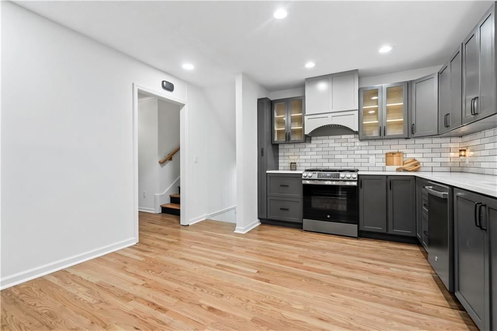 8209 Dearborn Drive — photo 23