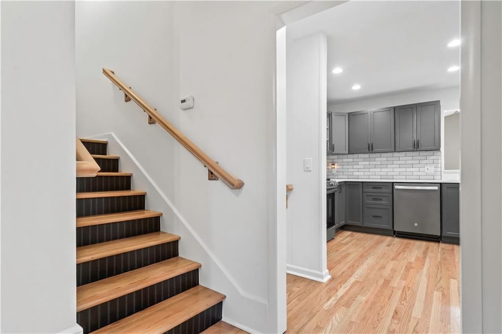 8209 Dearborn Drive — photo 24