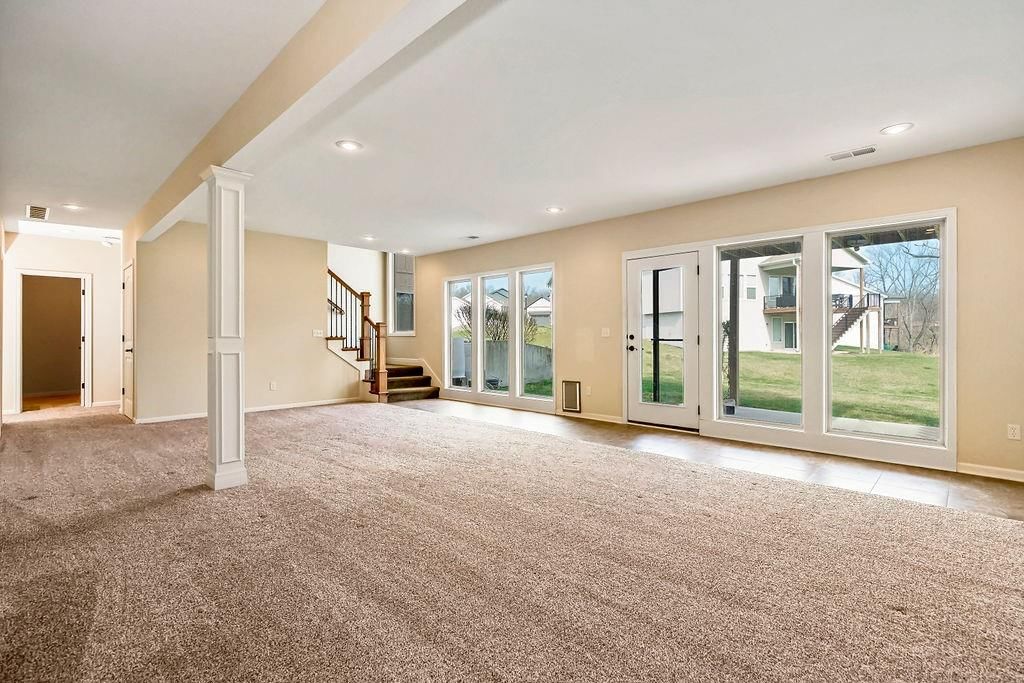 4925 NW Ridgewood Court — photo 23