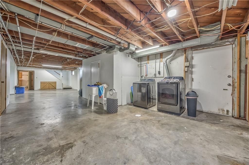 8507 E 87th Street — photo 28