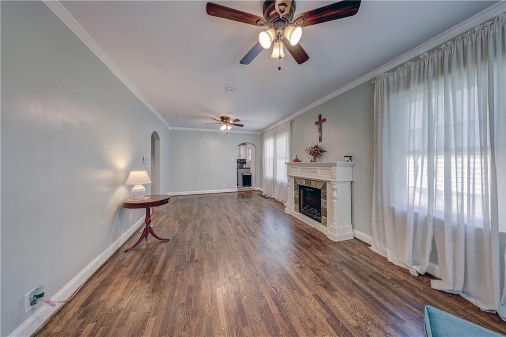 1418 Central Street — photo 7