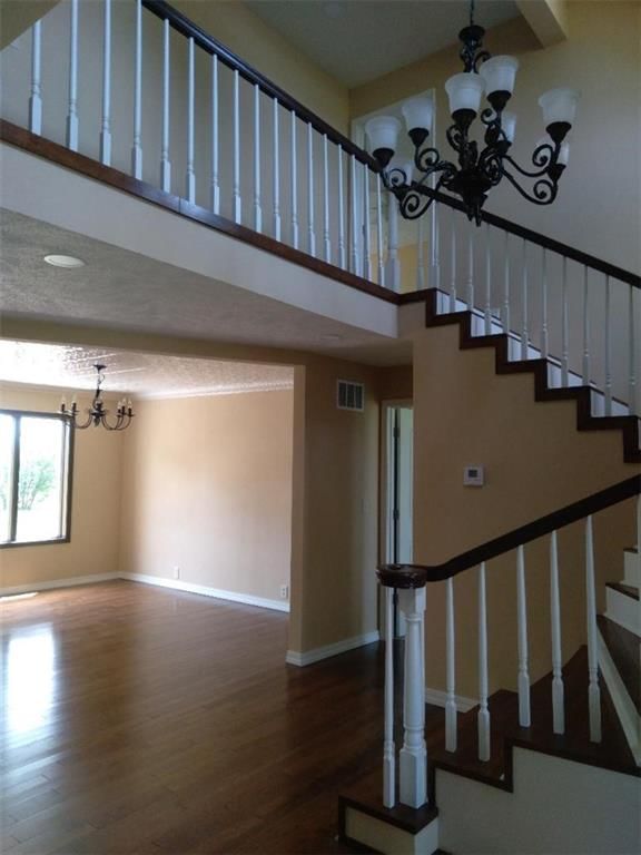 2096 Indian Road — photo 71