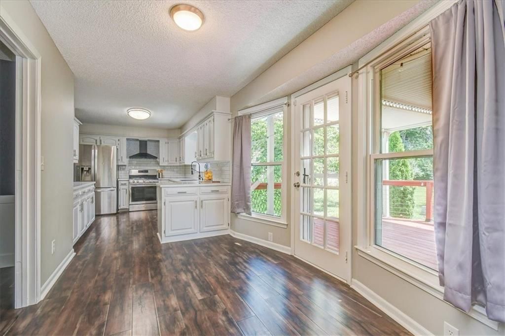 4907 Ridgeway Avenue — photo 10