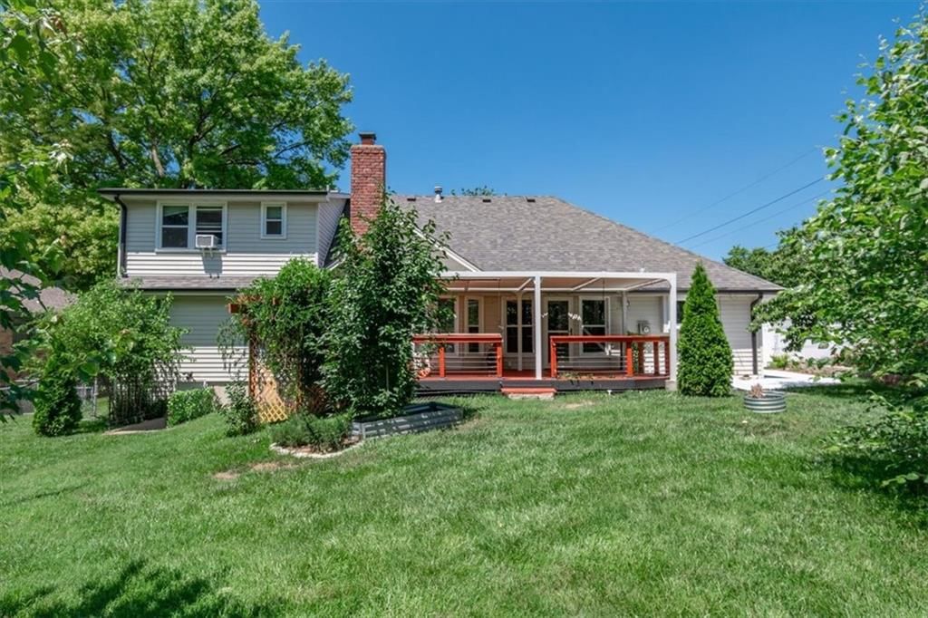 4907 Ridgeway Avenue — photo 28