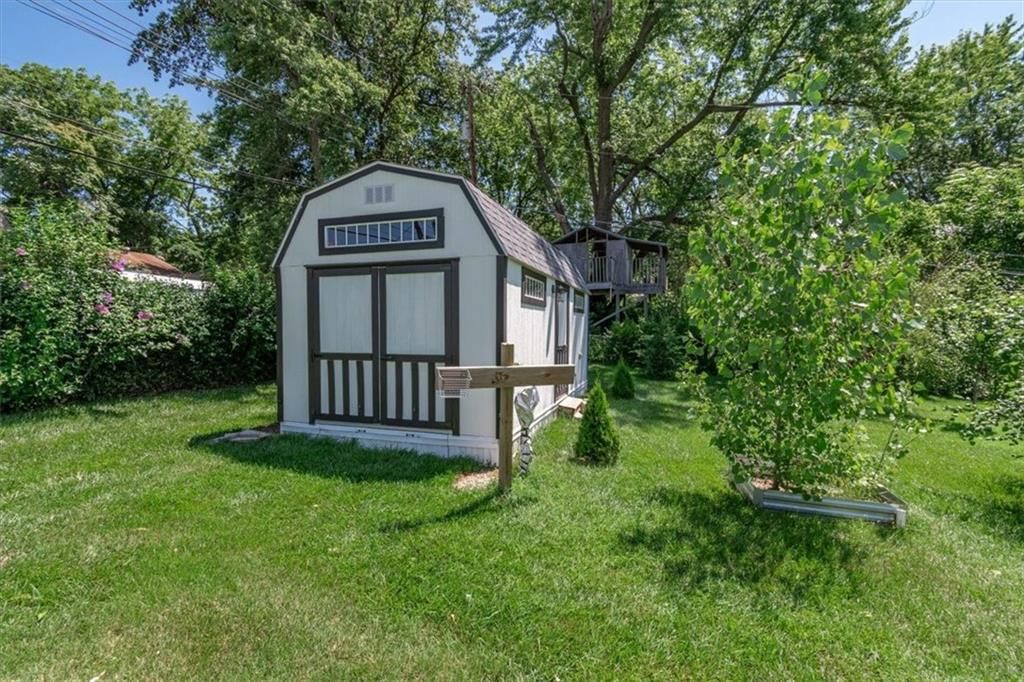 4907 Ridgeway Avenue — photo 30