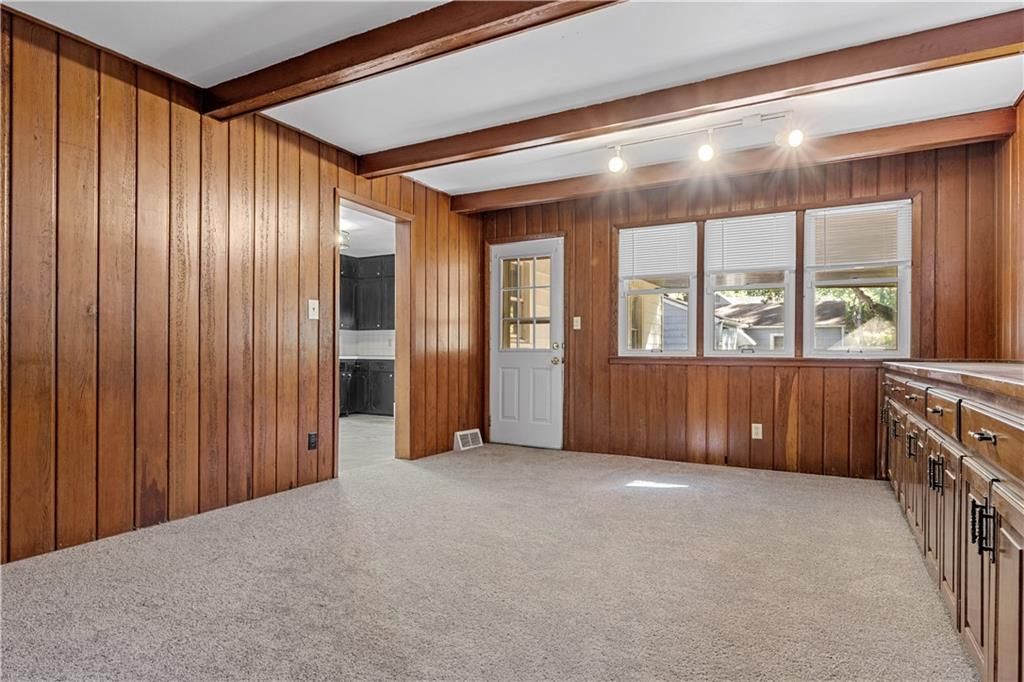 5720 Maywood Street — photo 17