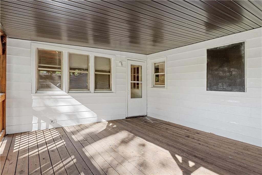 5720 Maywood Street — photo 18