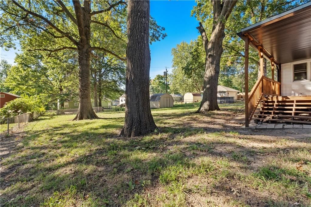 5720 Maywood Street — photo 21
