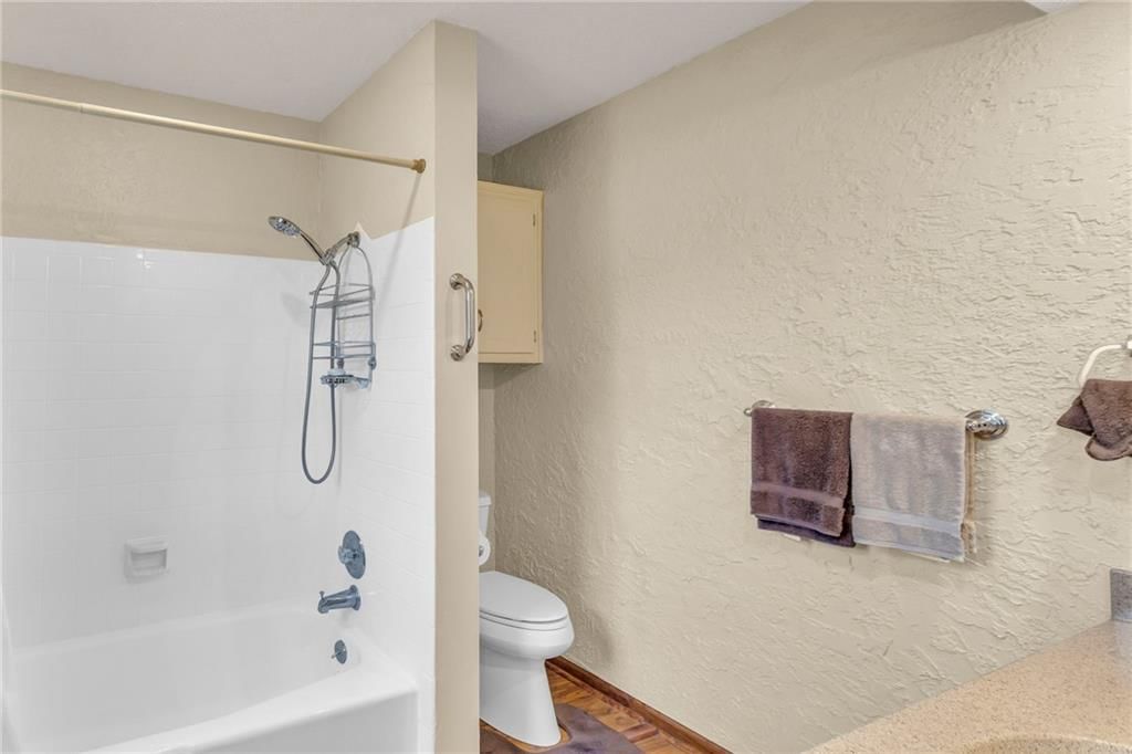 10103 Switzer Street — photo 17