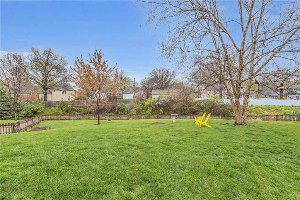 10103 Switzer Street — photo 35