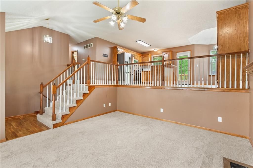 1006 Shorthorn Road — photo 8