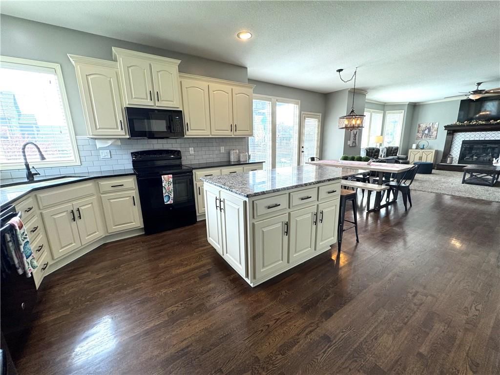 5803 Brockway Street — photo 9