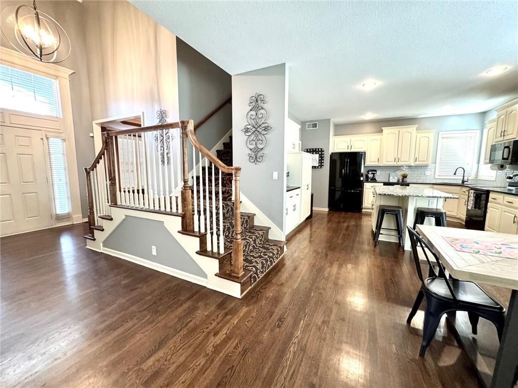 5803 Brockway Street — photo 13