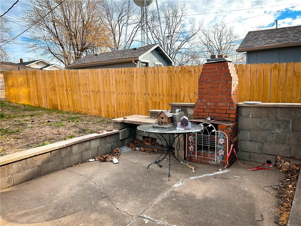 1124 Pacific Avenue — photo 39