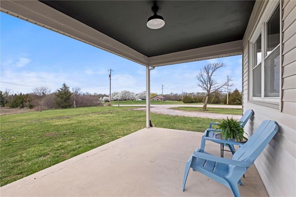 Photo 31 of 37 - 14875 Edgerton Road