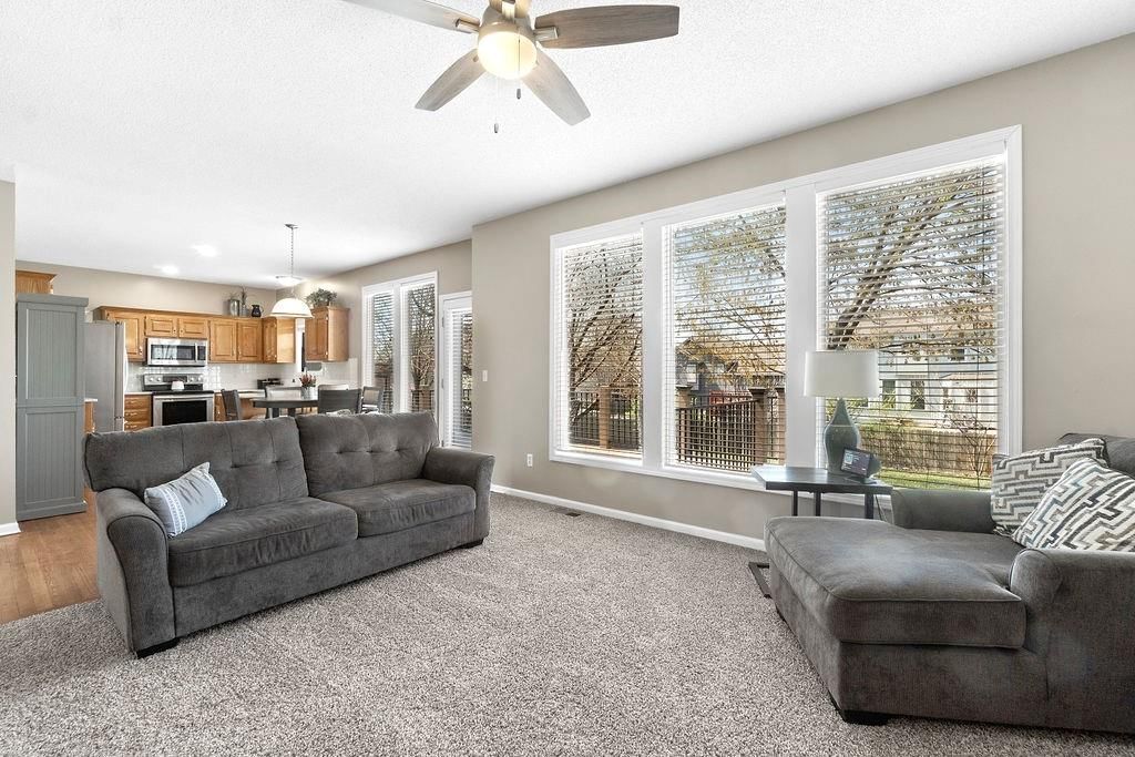 1001 N Clinton Street — photo 10