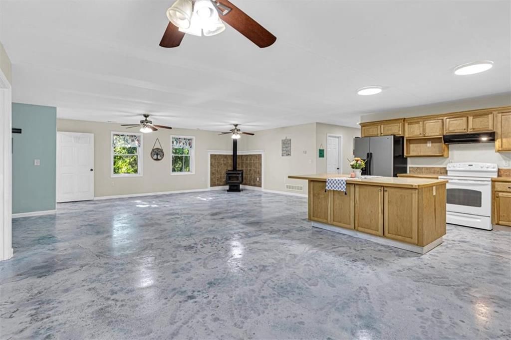 6301 SW Ana Drive, Kingston, MO