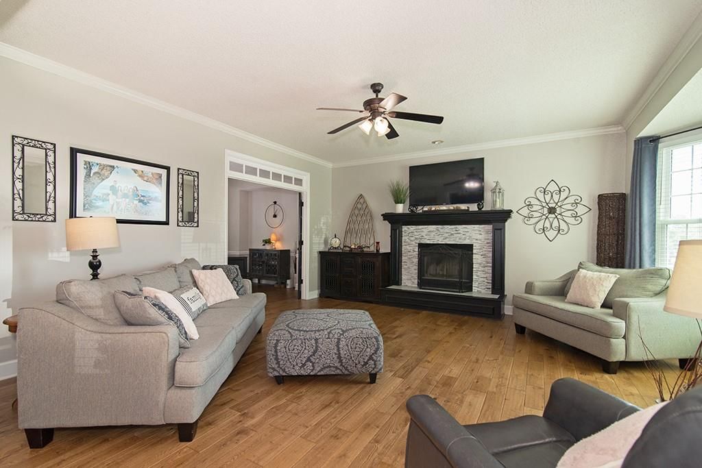 21708 W 49th Street — photo 7