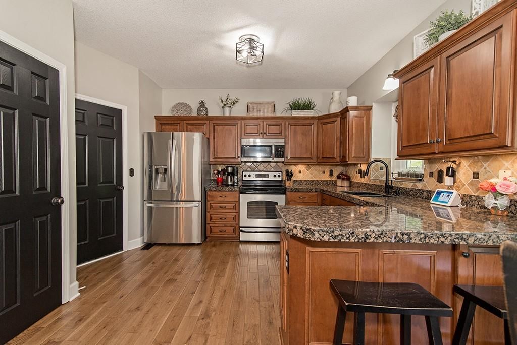 21708 W 49th Street — photo 16
