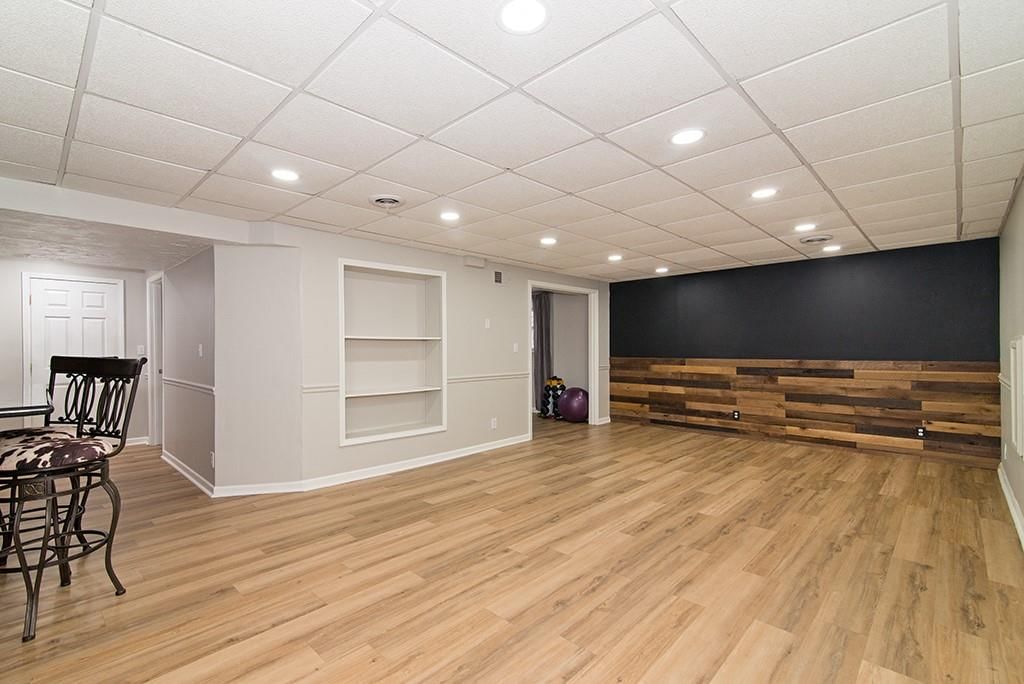 21708 W 49th Street — photo 30