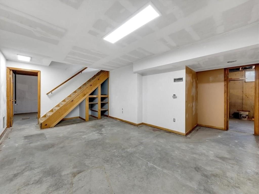 2623 W 131 Street — photo 27