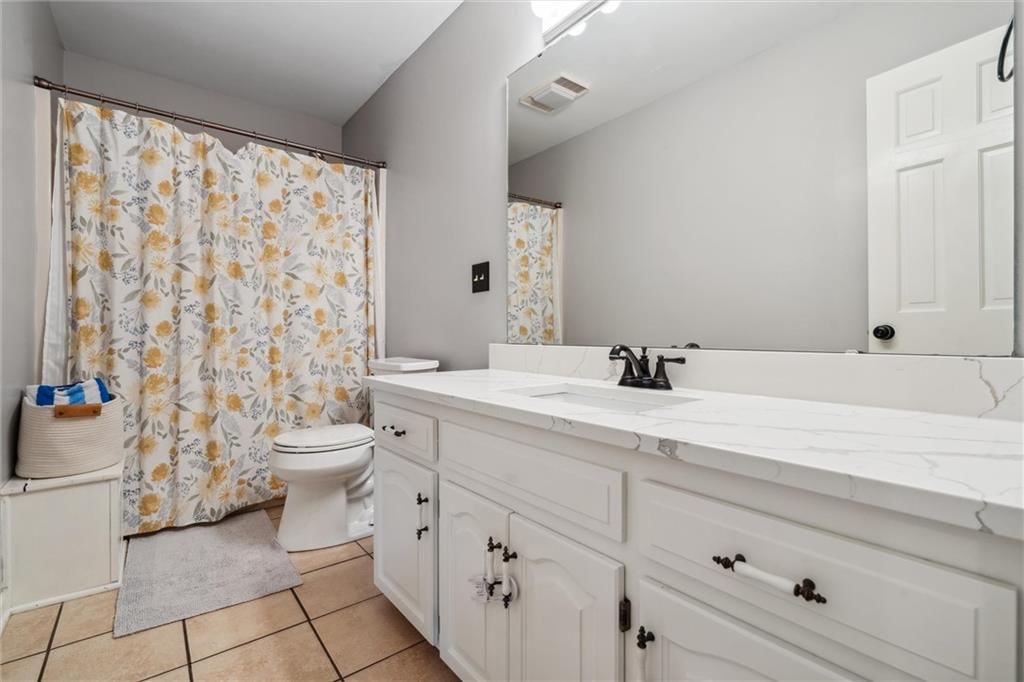 8128 NW Delta Drive — photo 21