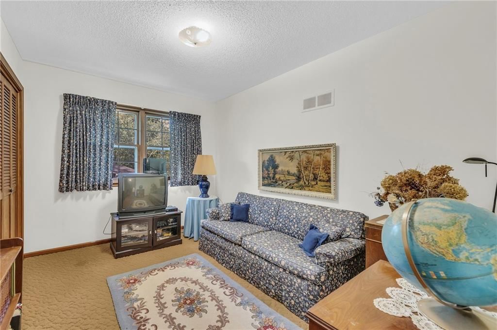8337 Oakland Avenue — photo 18