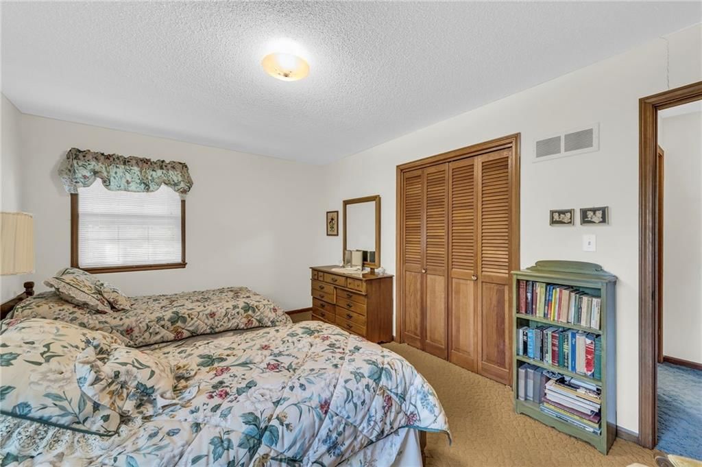 8337 Oakland Avenue — photo 19