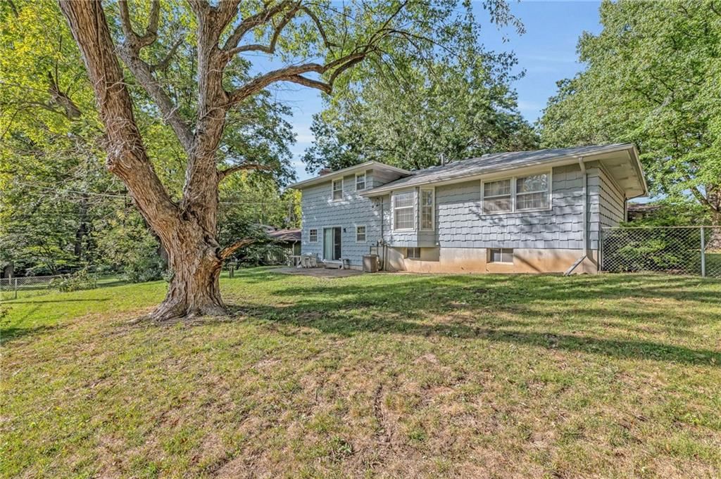 8337 Oakland Avenue — photo 32