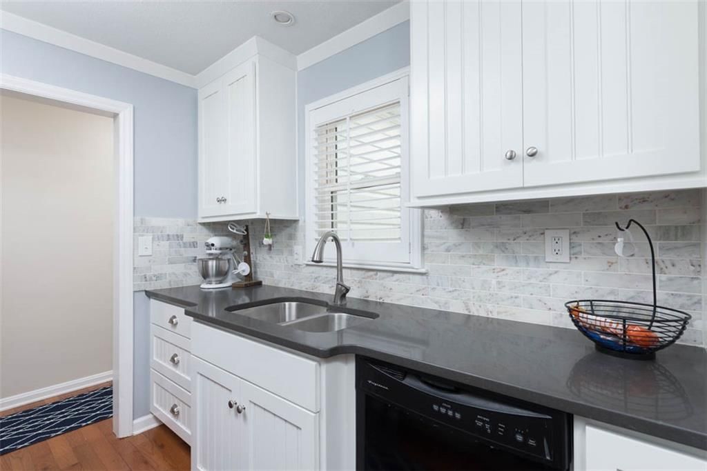 3817 W 74th Street — photo 16