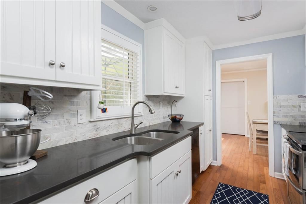 3817 W 74th Street — photo 17