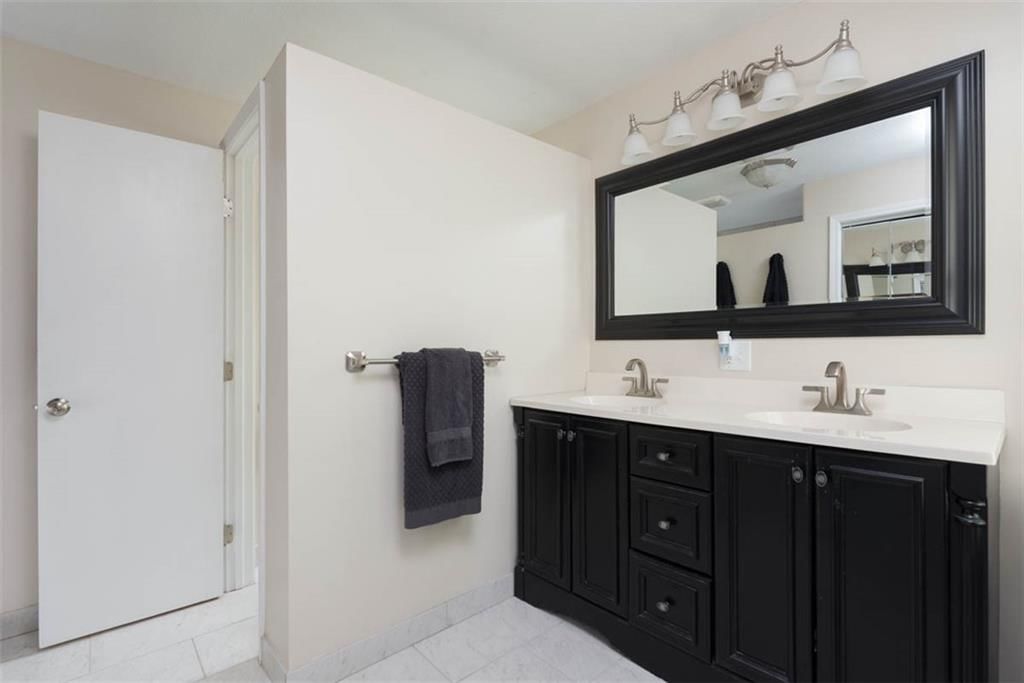 3817 W 74th Street — photo 21