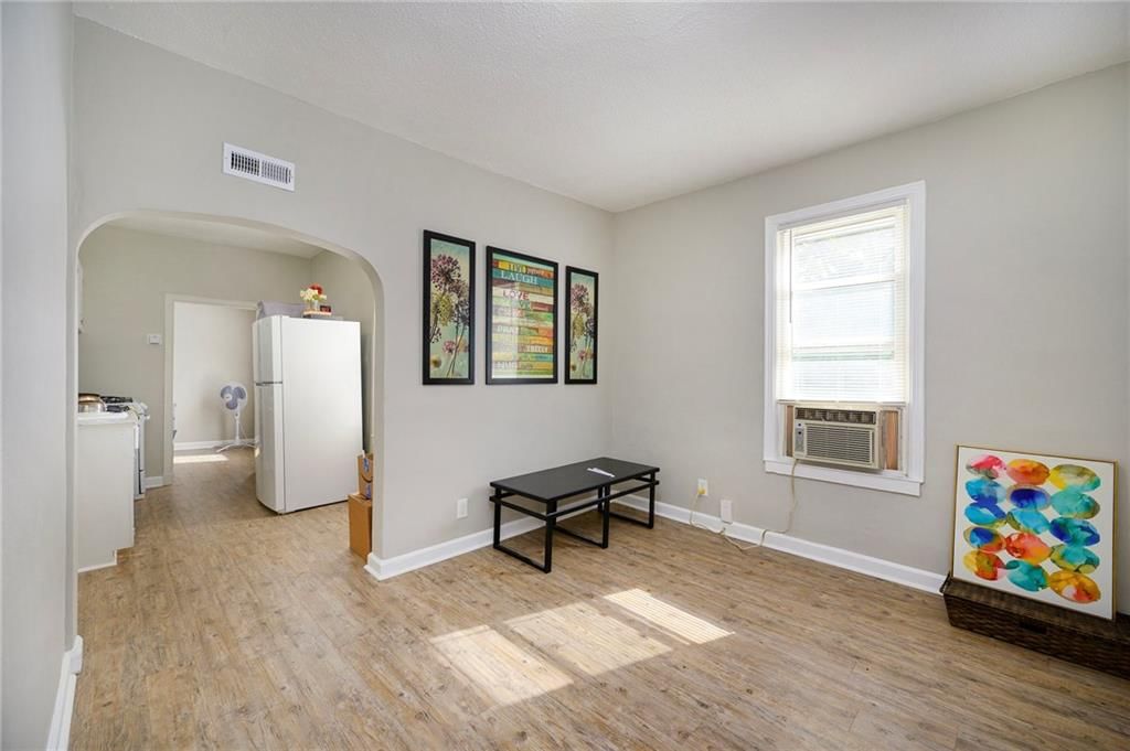 3318 E 10 Street — photo 12