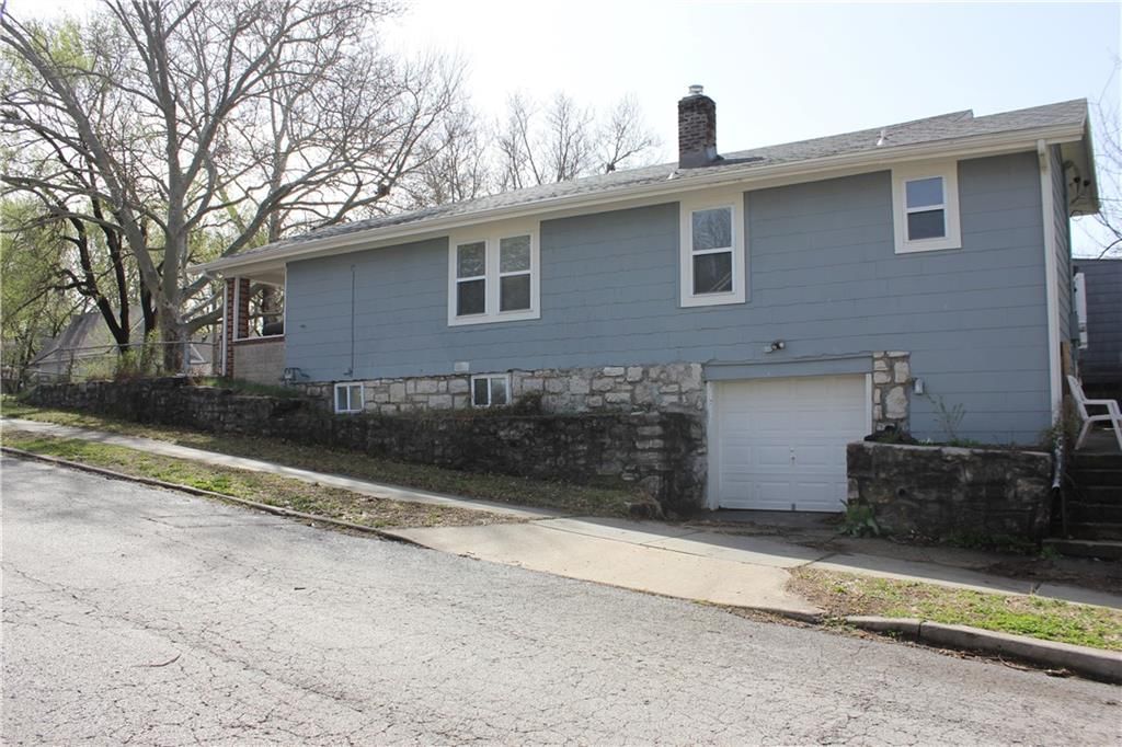 400 Norton Avenue — photo 14