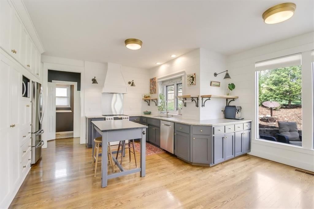 4121 NE Courtney Drive — photo 8