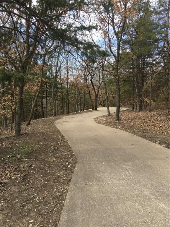 102 Golf Course Drive — photo 7