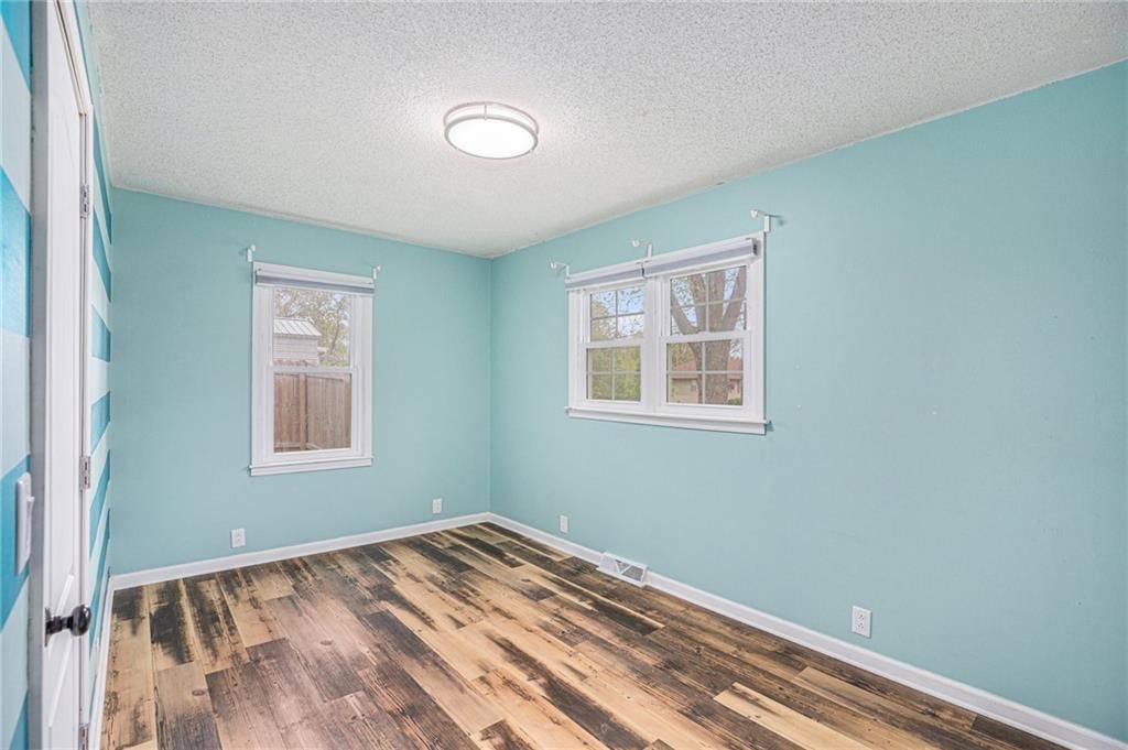7005 Fulton Road — photo 17