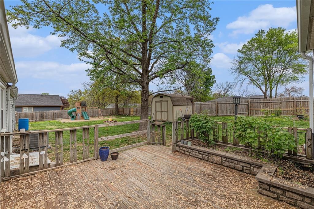 7005 Fulton Road — photo 30