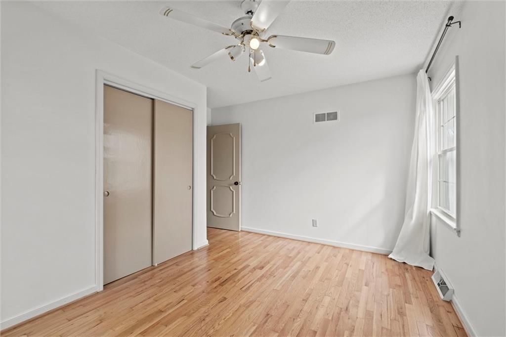 7116 Glenwood Street — photo 19