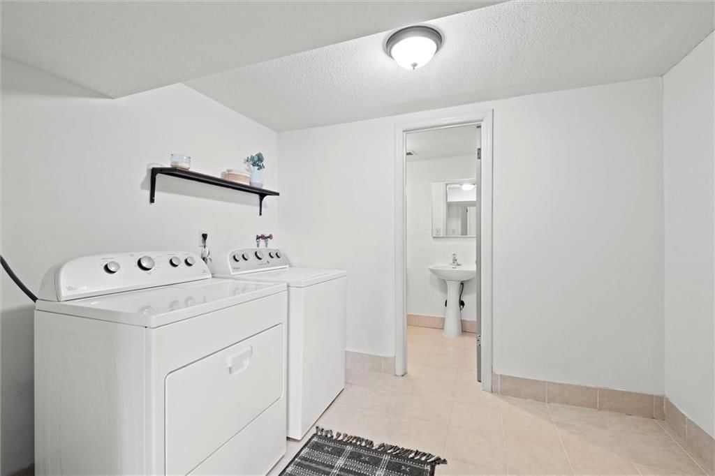 7116 Glenwood Street — photo 28