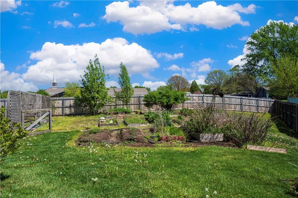 14305 S Cottonwood Drive — photo 32