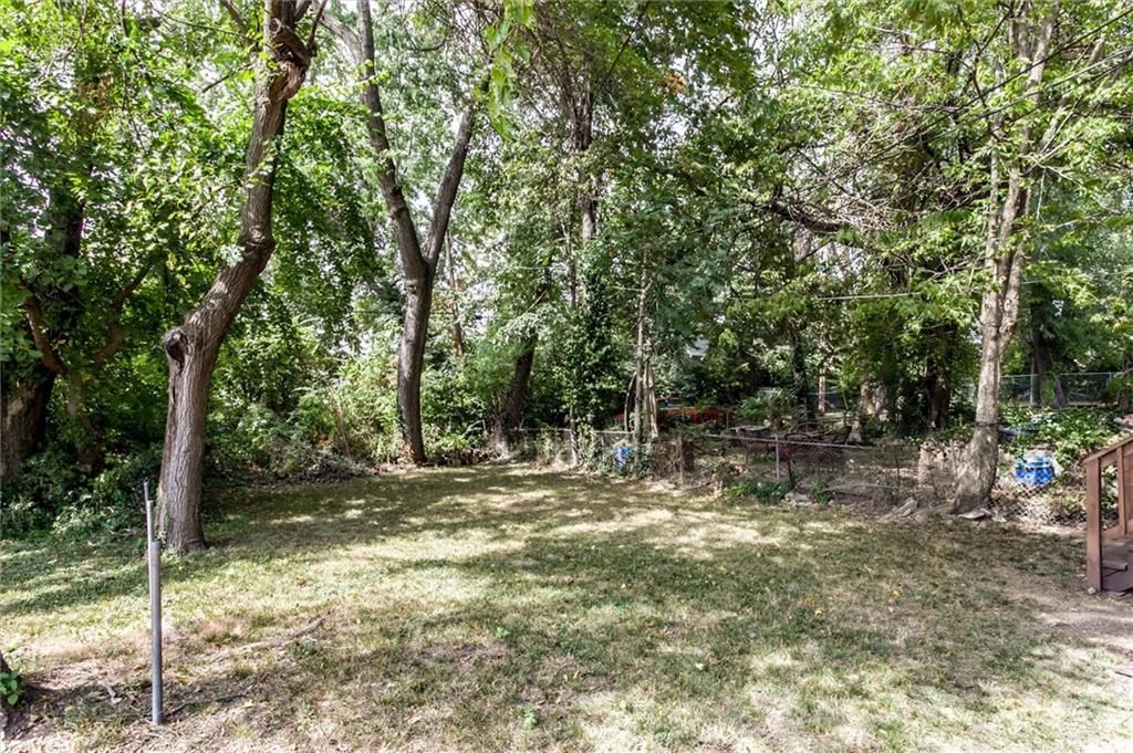 4040 Flora Avenue — photo 21