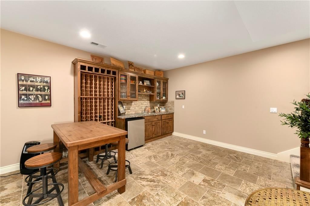 1699 NE Parkwood Drive — photo 30