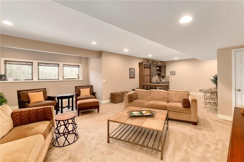 1699 NE Parkwood Drive — photo 32