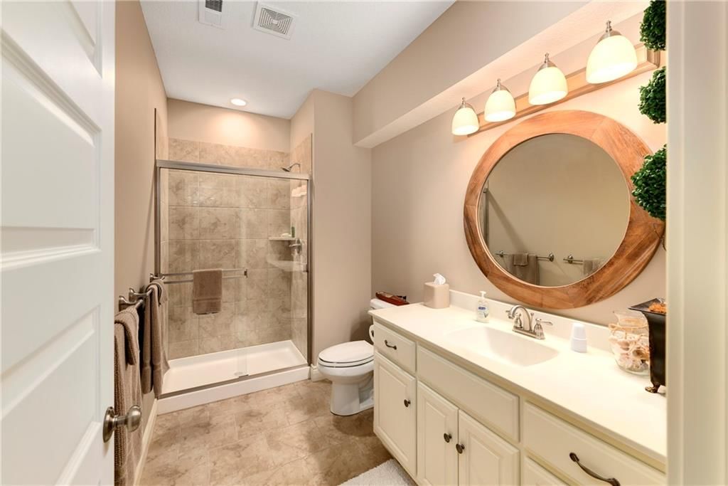 1699 NE Parkwood Drive — photo 36