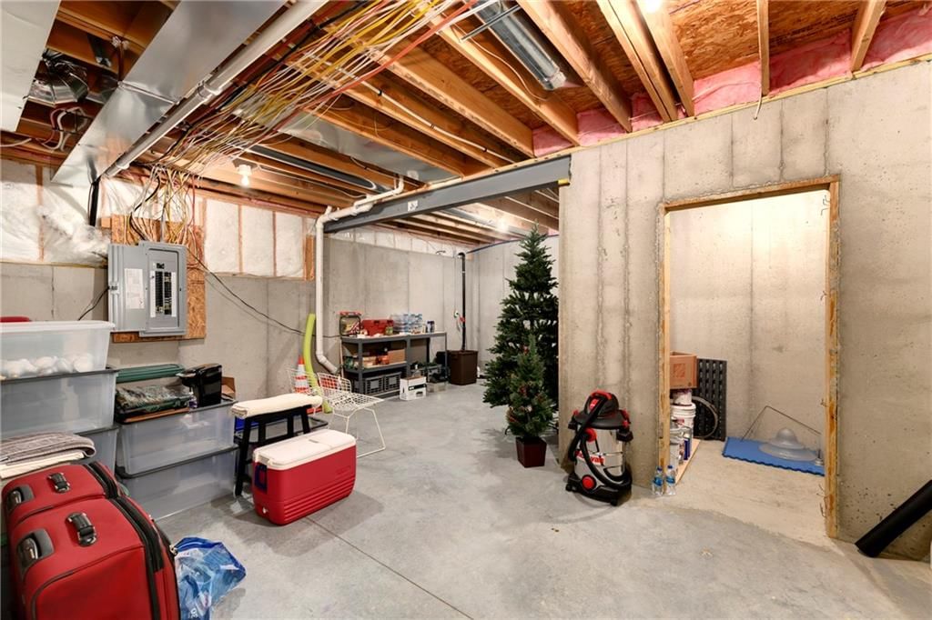 1699 NE Parkwood Drive — photo 39