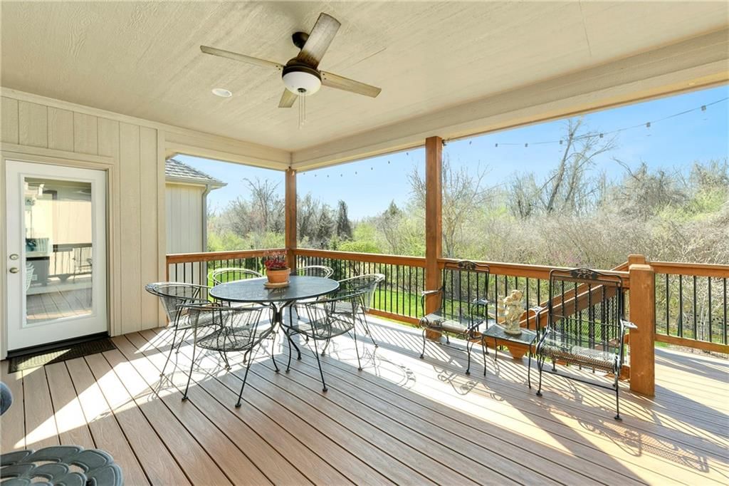 1699 NE Parkwood Drive — photo 41