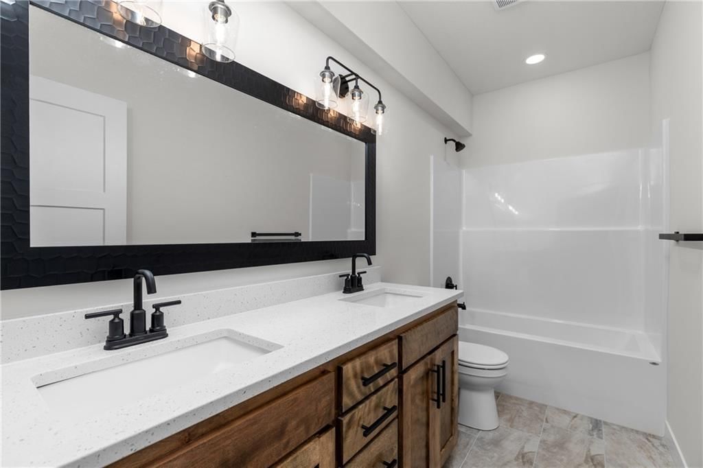12111 S Faulkenberry Road — photo 35
